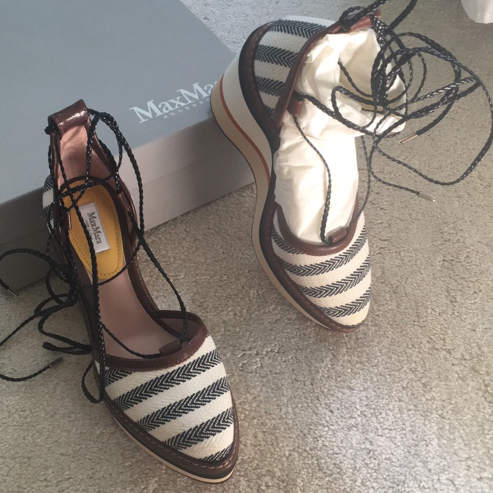 Brand new MaxMara wedges sz 38